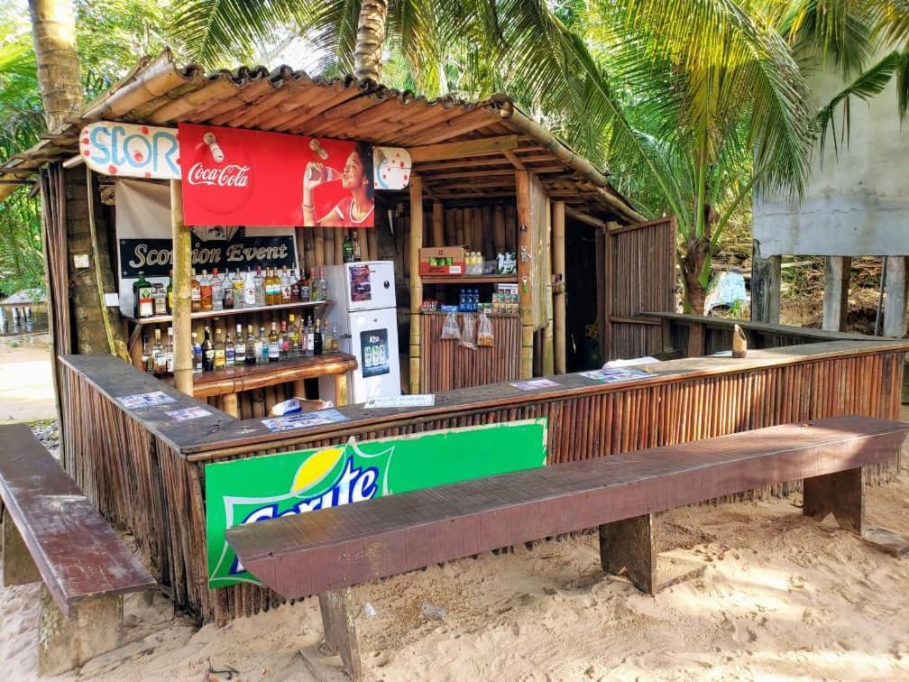Scorpion Hill Lodge Busua ภายนอก รูปภาพ