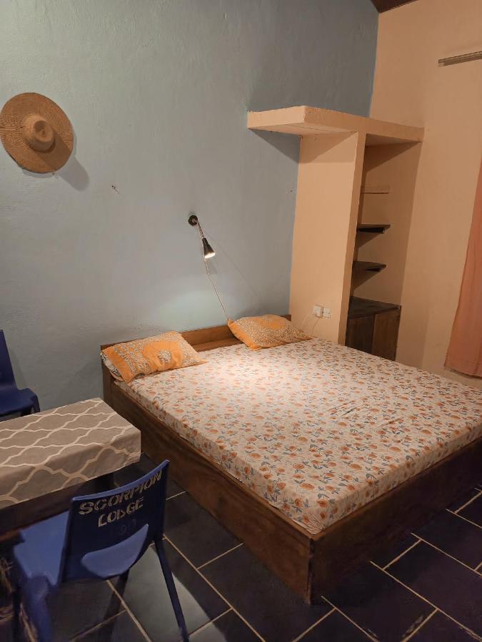 Scorpion Hill Lodge Busua ภายนอก รูปภาพ