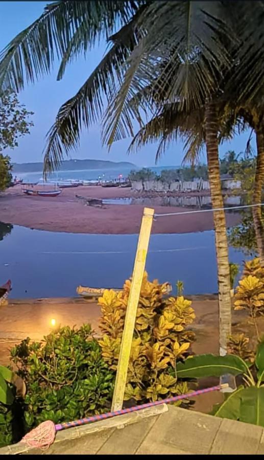 Scorpion Hill Lodge Busua ภายนอก รูปภาพ