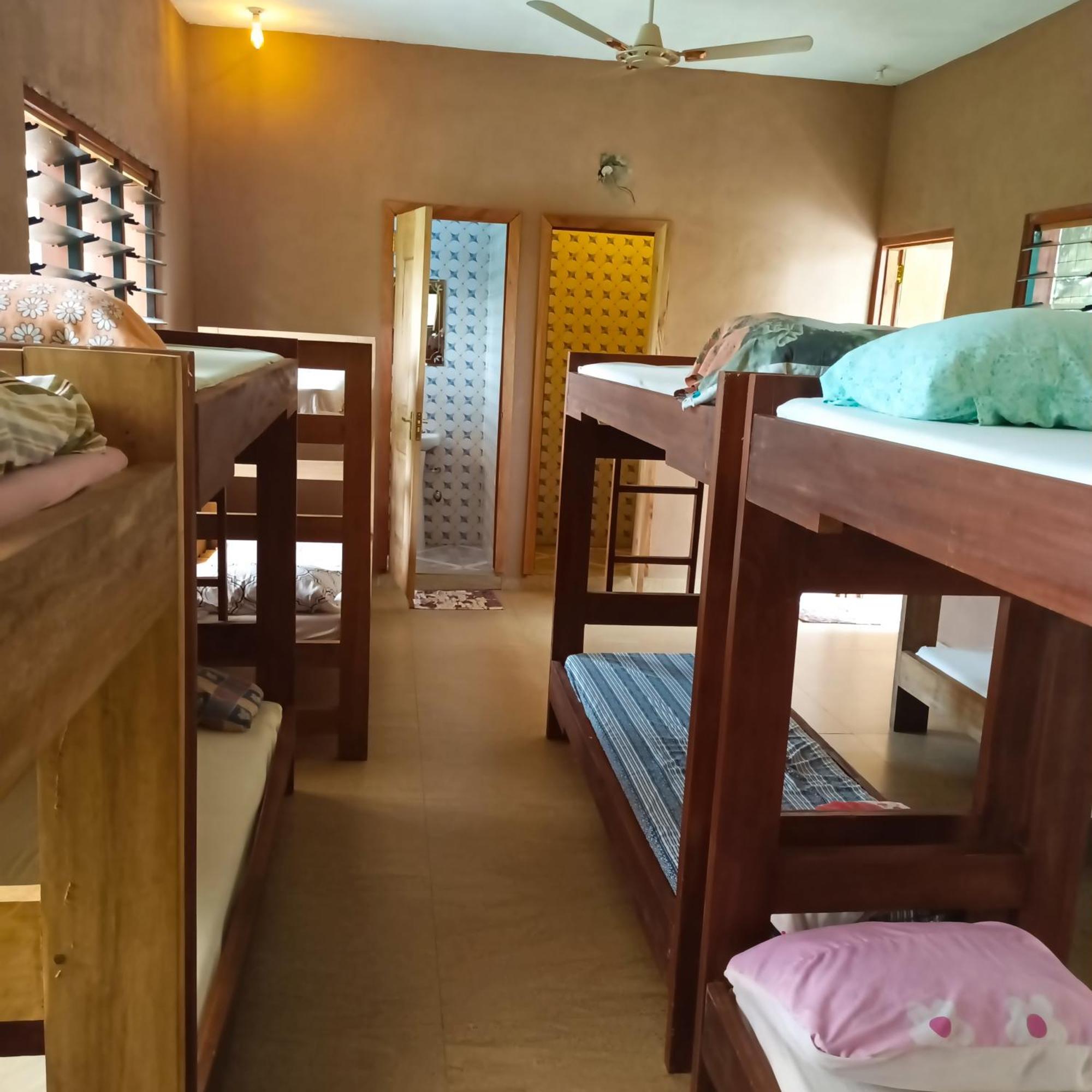 Scorpion Hill Lodge Busua ห้อง รูปภาพ