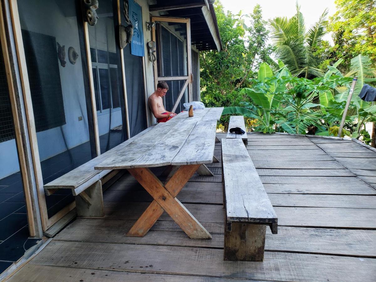Scorpion Hill Lodge Busua ภายนอก รูปภาพ
